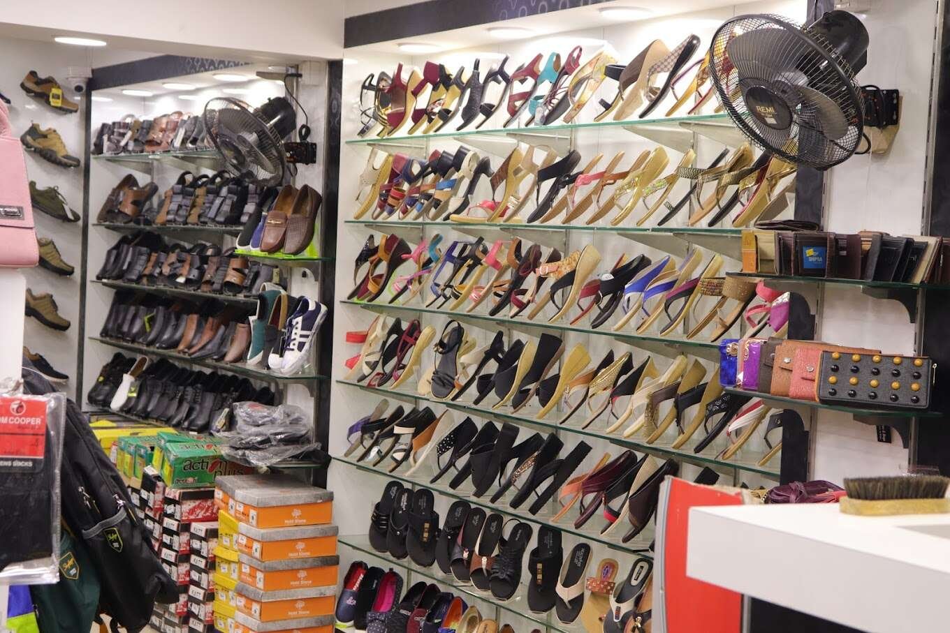 THE CHENNAI SHOES & BAGS